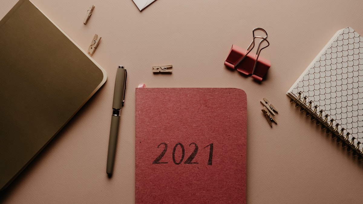 2021 journal, pen, office supplies